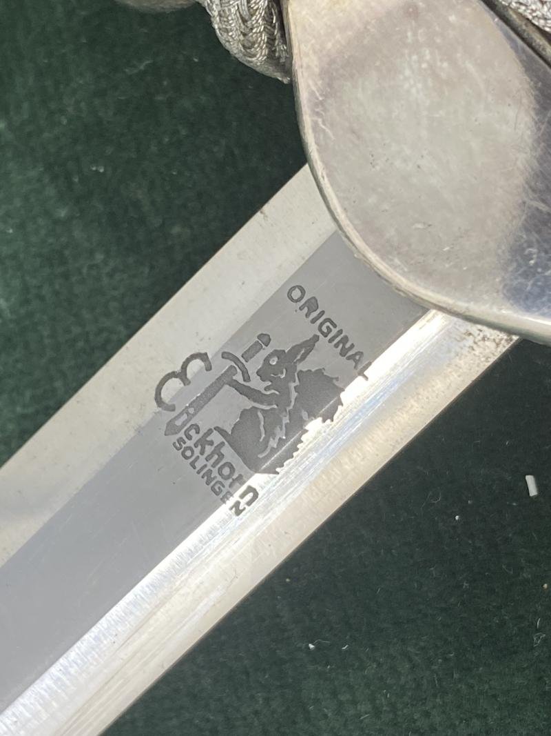 AN ABSOLUTELY STONE MINT ARMY DAGGER & HANGERS/KNOT BY EICKHORN. — image 9