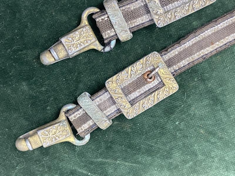 A NICE AFFORDABLE SET OF DE-LUXE, LEATHER TOPPED LUFTWAFFE DAGGER HANGERS. — image 4