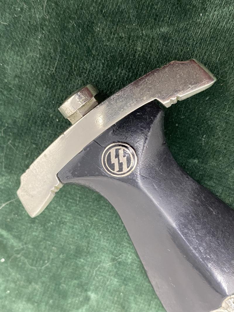 AN EARLY SS '33 DAGGER BY HAMMESFAR WITH HANGER. — image 5