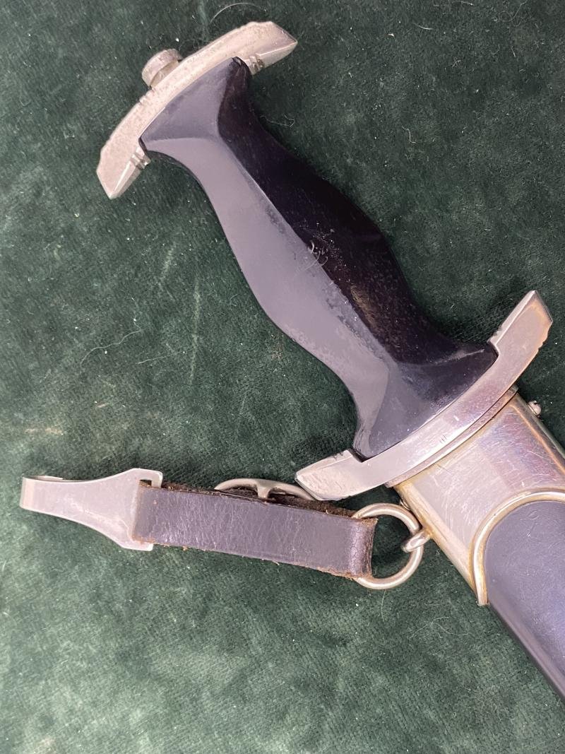 AN EARLY SS '33 DAGGER BY HAMMESFAR WITH HANGER. — image 6