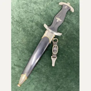 AN EARLY SS '33 DAGGER BY HAMMESFAR WITH HANGER.