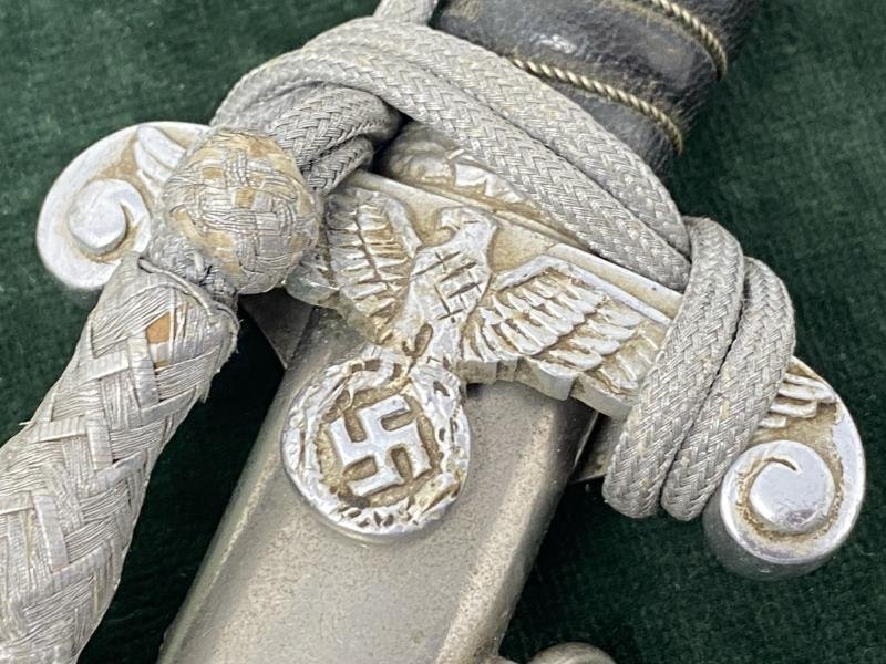 LAND CUSTOMS DAGGER WITH KNOT BY CLEM & JUNG. — image 4