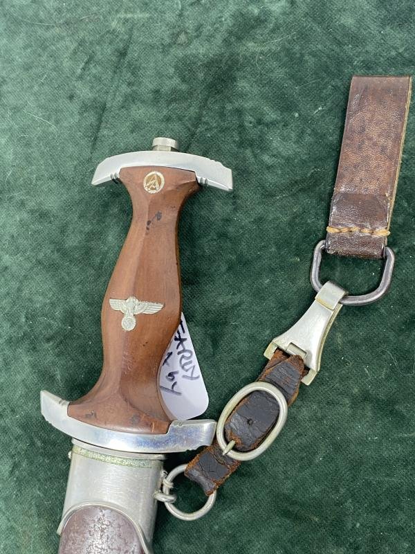 EARLY SA DAGGER WITH HANGER BY CARL WUSTOF. — image 3
