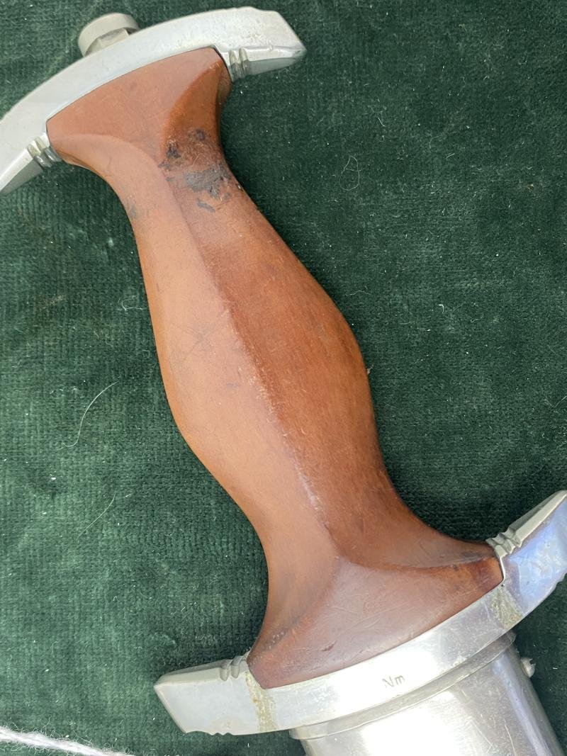 EARLY SA DAGGER WITH HANGER BY CARL WUSTOF. — image 7