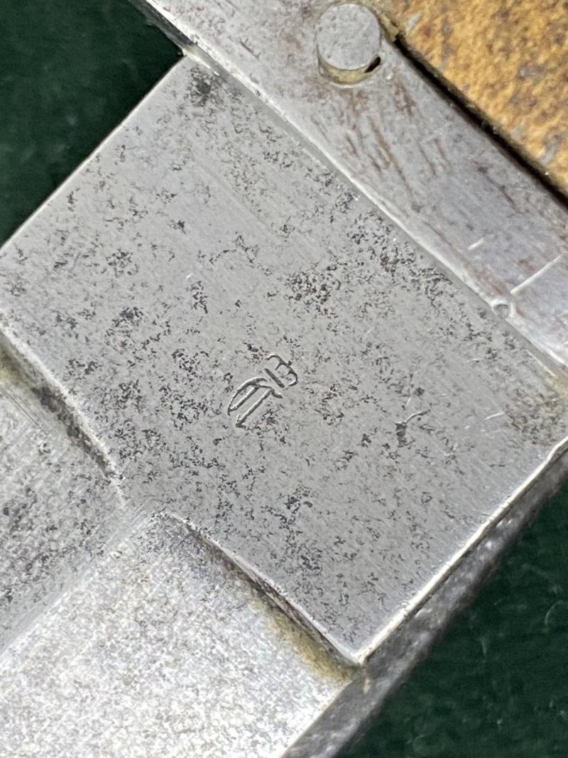 WW1 IMPERIAL GERMAN FIGHTING KNIFE- AS PICTURED IN THE BOOK!! — image 8