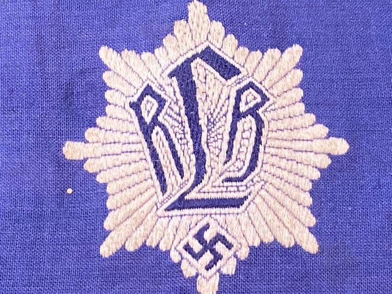 EARLY RLB MEMBERS ARMBAND. — image 3