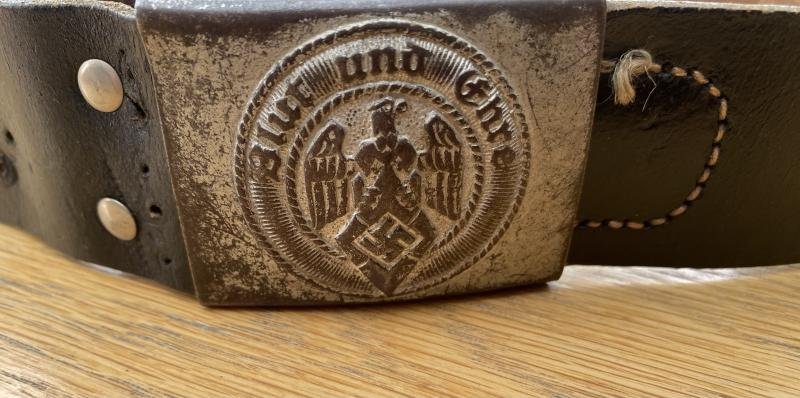 PRIVATELY ACQUIRED HJ DAGGER WITH MATCHING BELT AND BUCKLE. — image 3