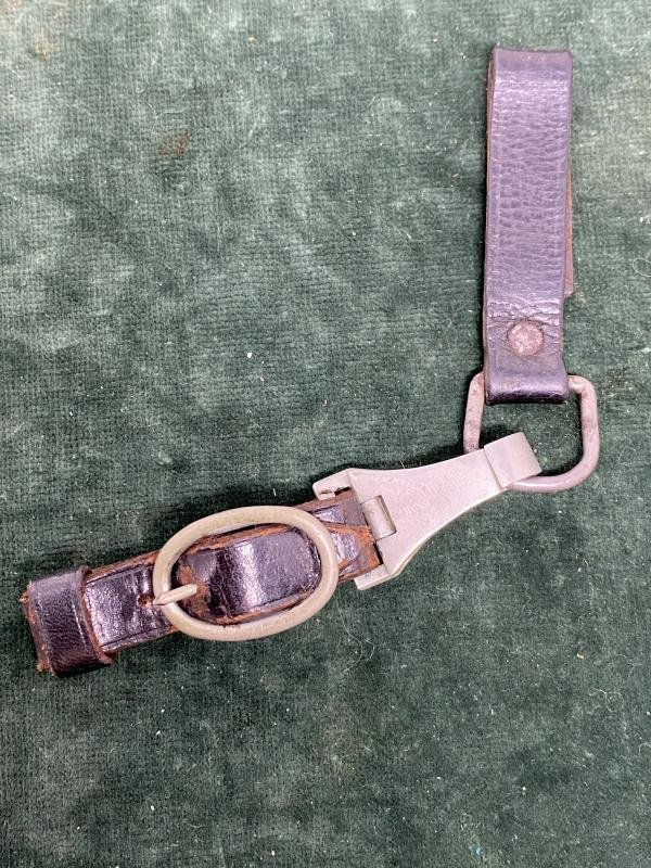 RARE SHORT BLACK HANGER FOR A SS DAGGER. — image 2