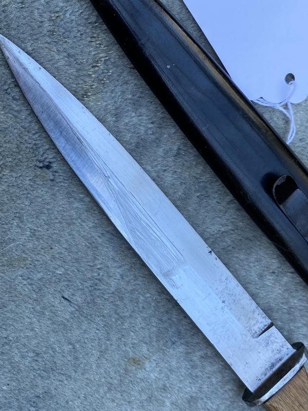 A THIRD REICH 'NAHKAMPFMESSER' IN MINT CONDITION. — image 8