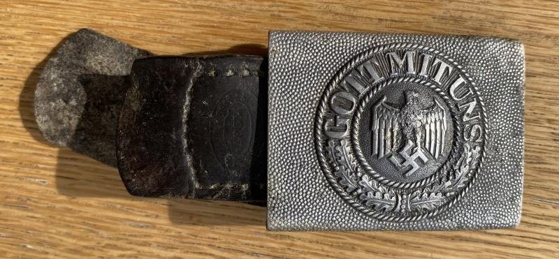 WEHRMACHT ALLOY BELT BUCKLE AND LEATHER TAB. — image 5