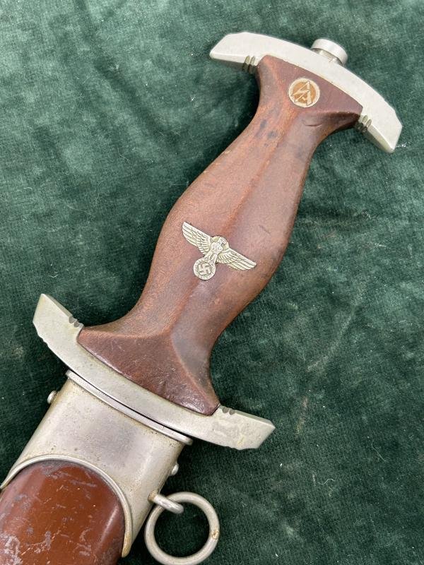 AN EARLY SA DAGGER BY C.& R. LINDER WITH FREE EARLY HANGER!!! — image 3