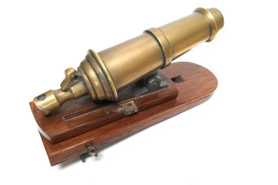 Admiralty Carronade Brass & Teak Model — image 3