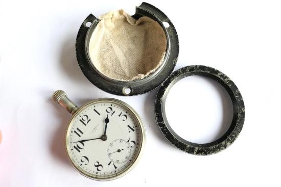 WW1 Mark IV 8-Day Aircraft Instrument Watch & Holder — image 4